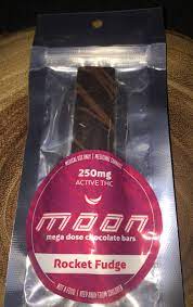Rocket Fudge Moon Bar 250mg MegaDose THC fudge chocolate